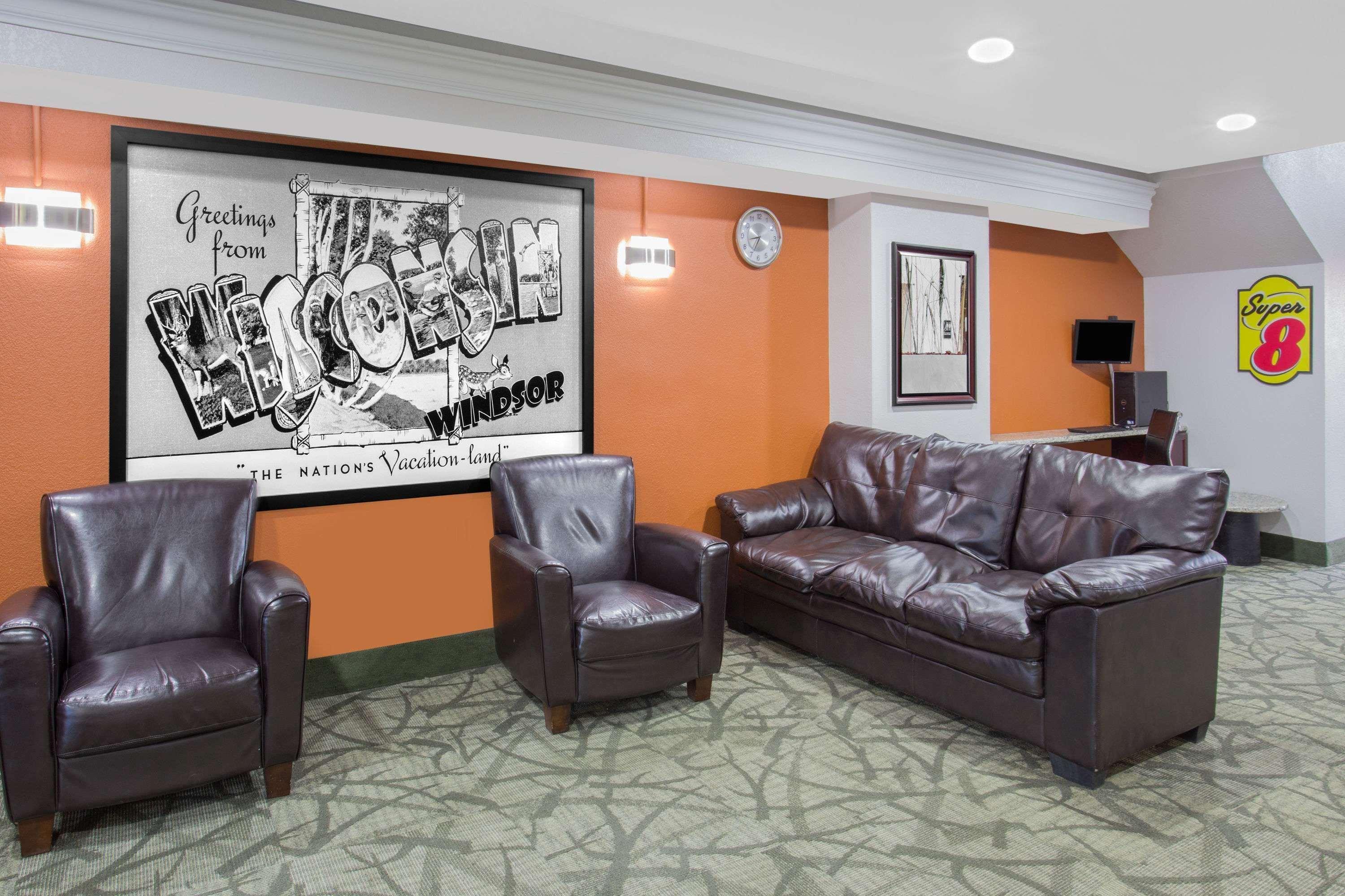 מלון Super 8 By Wyndham Windsor/Madison North מראה חיצוני תמונה